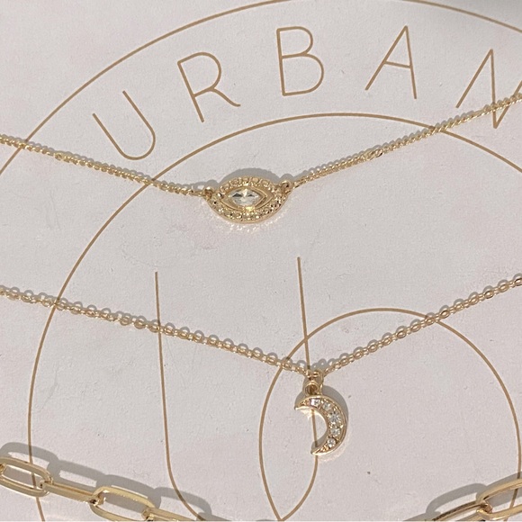 Urban Outfitters Gold Tone Layering Necklaces - Picture 2 of 4